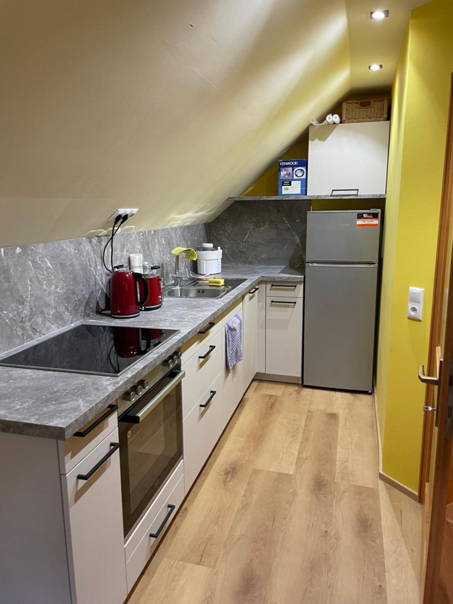 Neu Renoviertes 2Zi Appartment Im Dg Feldkirch Extérieur photo